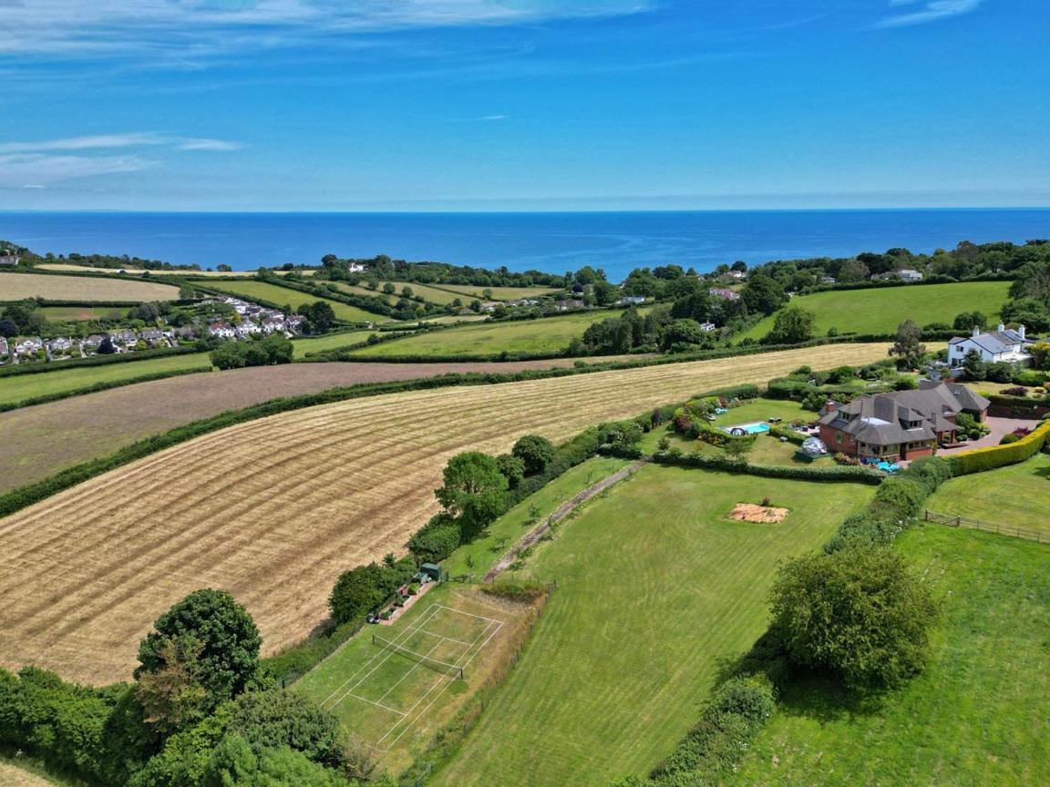 Halekulani Devon Homestay Torquay Esterno foto