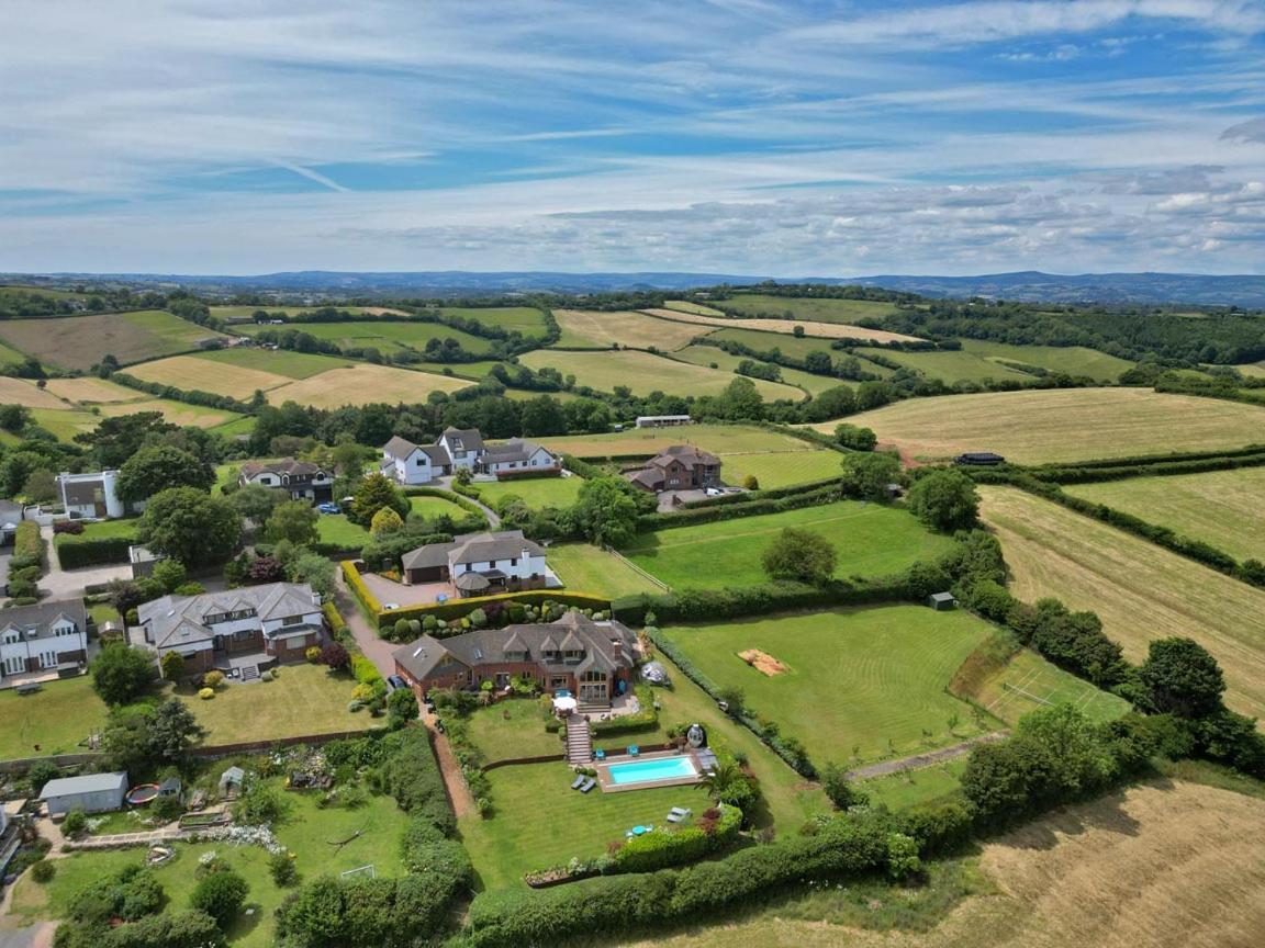 Halekulani Devon Homestay Torquay Esterno foto